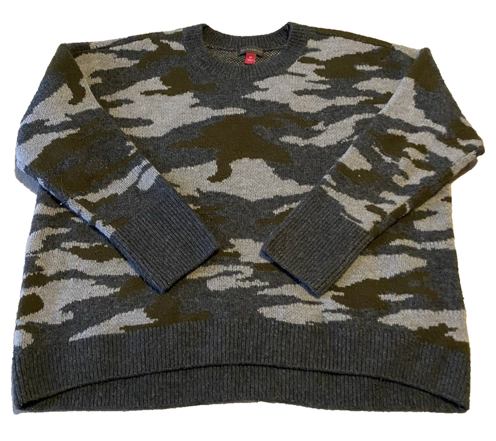 Vince Camuto Womens Sweater Siz Medium Camouflage Thrasher Pullover Knit Hunting